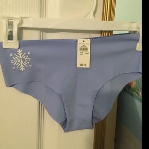 Aerie Real Good ❄️SMOOTHEZ No Show Cheeky undie NWT  ❄️ size small ❄️❄️